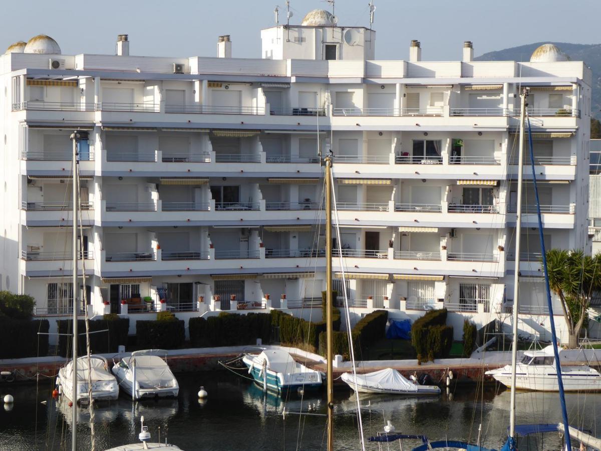 Appartement Lumineux Sur Les Canaux 로지즈 외부 사진
