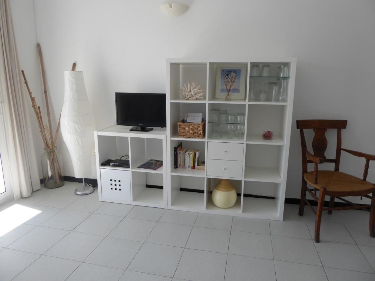 Appartement Lumineux Sur Les Canaux 로지즈 외부 사진