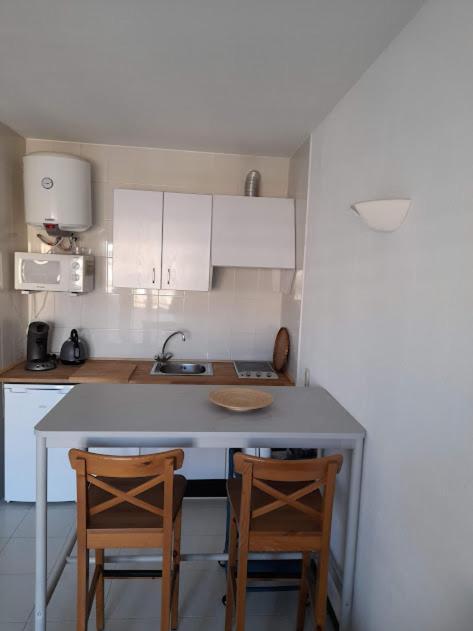 Appartement Lumineux Sur Les Canaux 로지즈 외부 사진